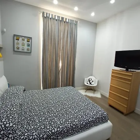 Bed & Breakfast Raroom Boutique